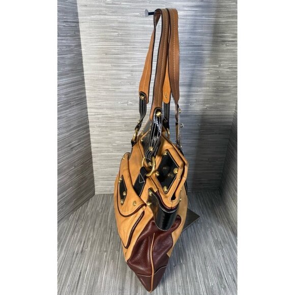 B. Makowsky Womens Shoulder Bag Beige Black‎ Leather Inner Pockets Dual Handle M - Picture 6 of 12
